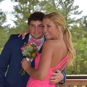 Meet your Posher, Abby